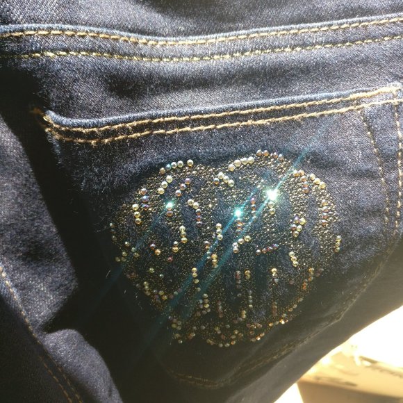 BEANPOLE MADE IN KOREA DIAMOND DECORATED BOOTCUT JEANS in BLUE WASH Medium Women - Picture 7 of 13